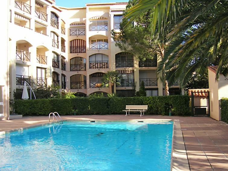 Les Coralines Sainte-Maxime Exterior photo